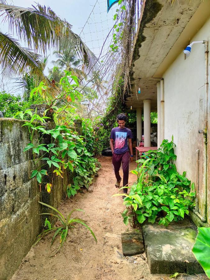 Beachaholic Homestay Alappuzha Luaran gambar