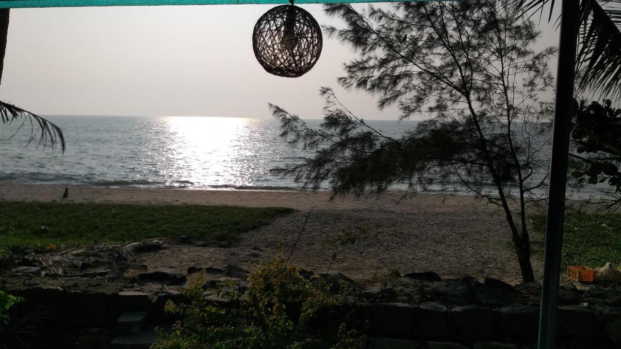 Beachaholic Homestay Alappuzha Luaran gambar
